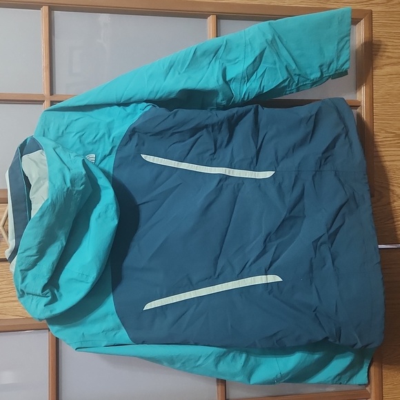 The North Face Womens Turquoise and Dark Blue 3 In 1 Winter Hooded Snow Jacket - Picture 6 of 12